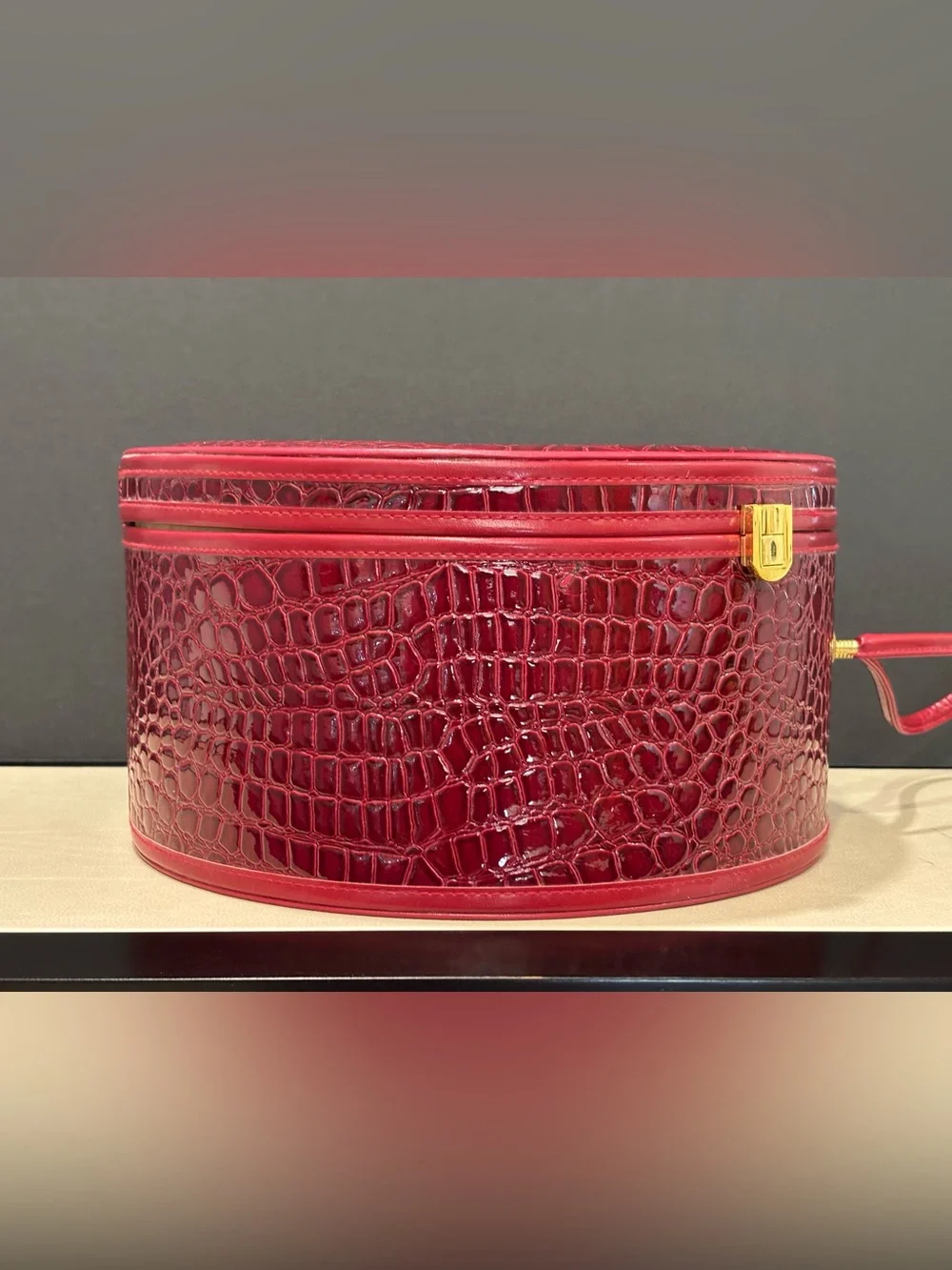 Nordstrom Red Croc-Embossed (Faux) Round Hat Box Cosmetic Case, Burgundy